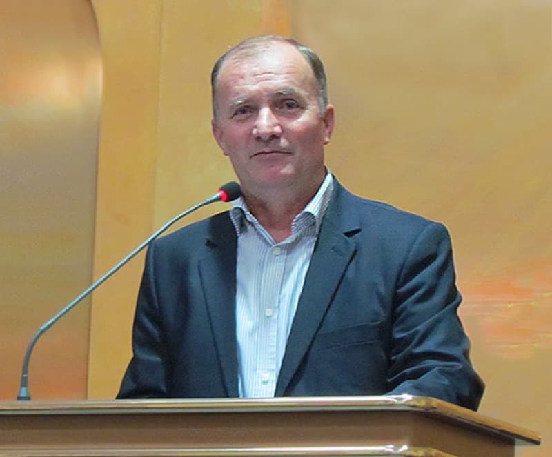 Cornel Pupăză — Pastor principal